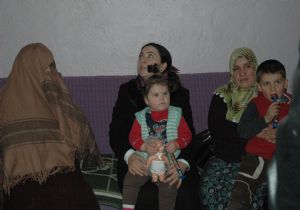 Yılın annesine hediye yağdı