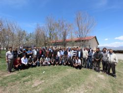 Aziziye'de işçiler 'Bayram' etti