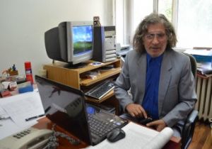 Şüheda'dan ağlatan şiirler